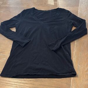 Thyme Maternity Black Long Sleeve V-Neck Top